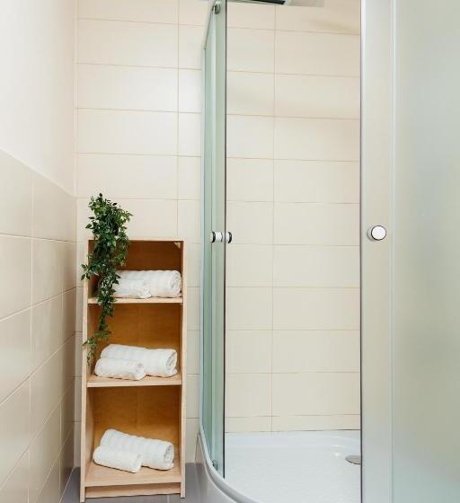 1 Bedroom Penthouse Apartment, Scandinavia Residence