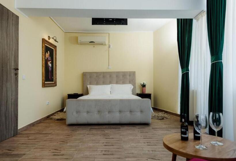 1 Bedroom Penthouse Apartment, Scandinavia Residence