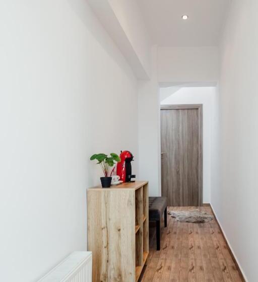 1 Bedroom Penthouse Apartment, Scandinavia Residence