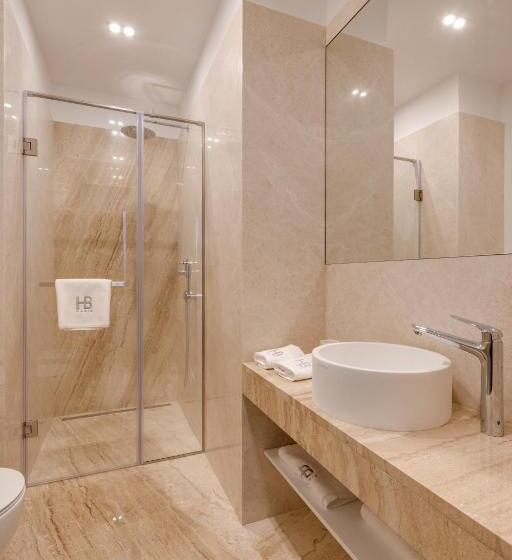آپارتمان لوکس 1 خوابه, Basis Apartments   Adults Only