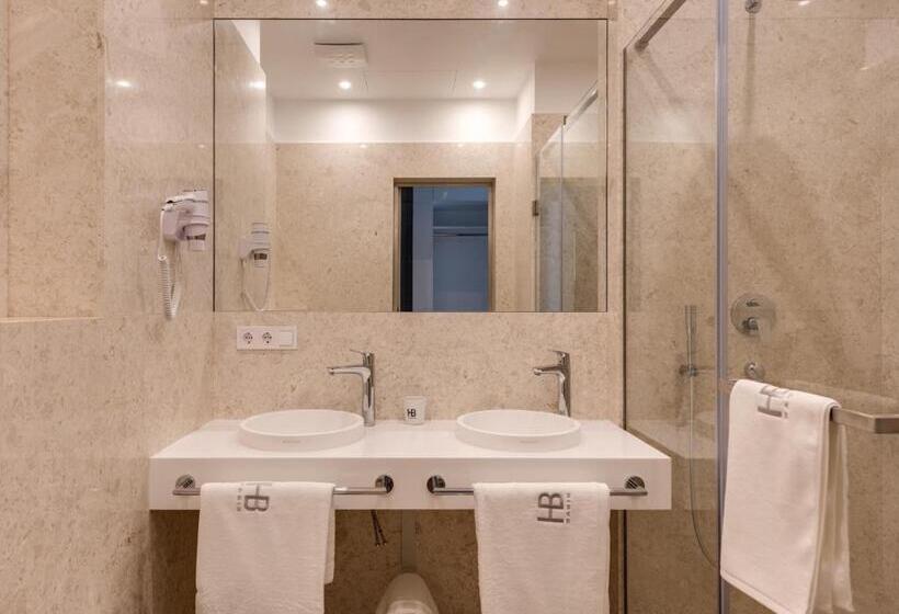 آپارتمان لوکس 1 خوابه, Basis Apartments   Adults Only