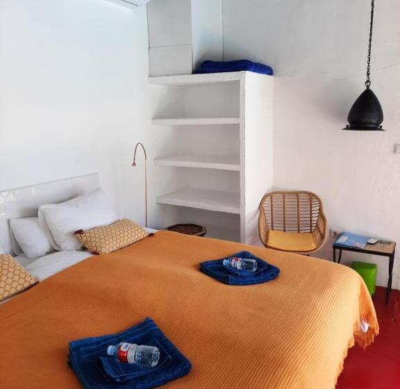 اتاق استاندارد با تخت بزرگ, B&b Rural El Oasis