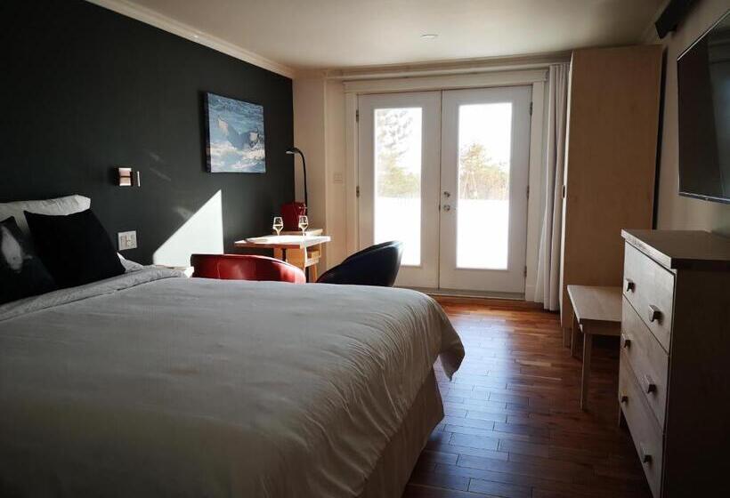 اتاق استاندارد با تخت بزرگ, Au Cachalot Caché Le Gîte Hôtel