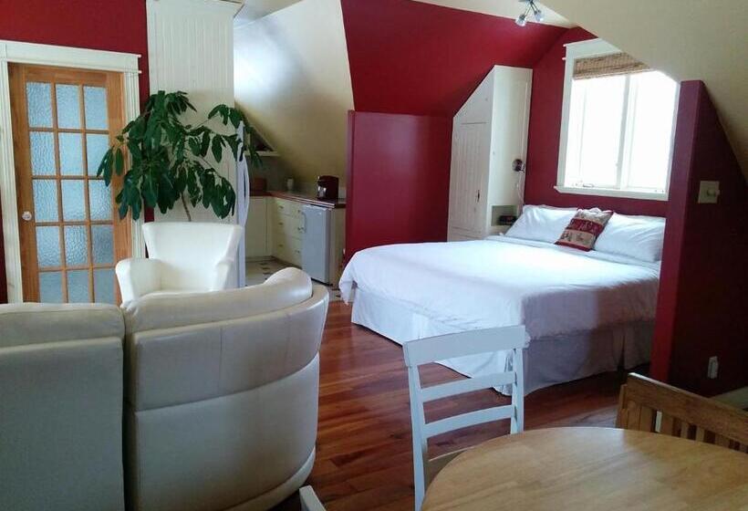 اتاق سوپریور با تخت بزرگ, Au Cachalot Caché Le Gîte Hôtel