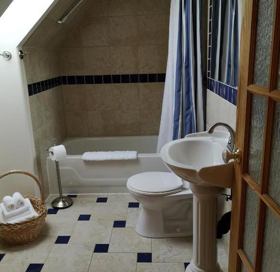 اتاق سوپریور با تخت بزرگ, Au Cachalot Caché Le Gîte Hôtel