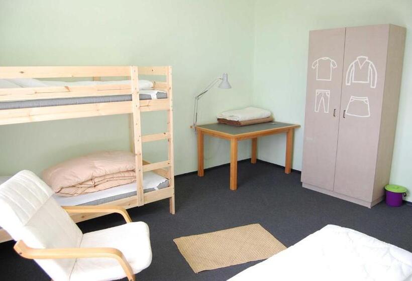 اتاق خانوادگی با سرویس بهداشتی مشترک, Oberzent Hostelstyle Nur Für Aktive Touristen