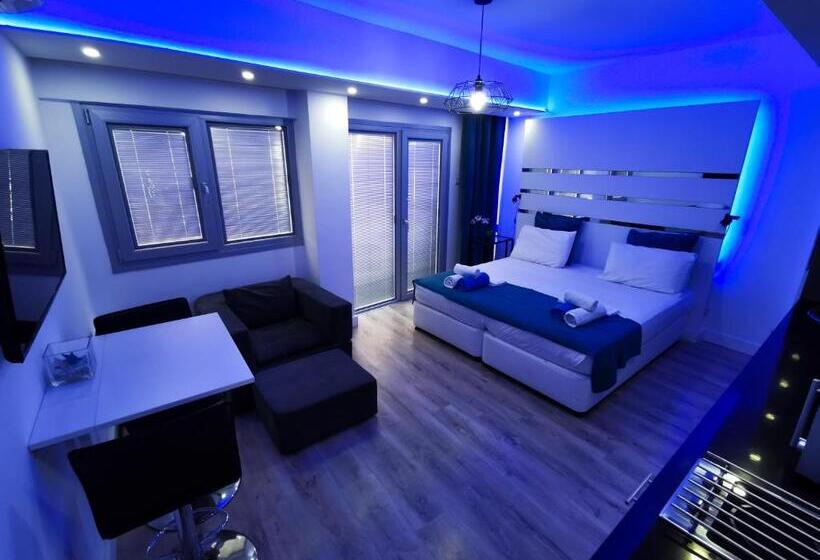 استودیو استاندارد با تراس, Mariandry Apartments