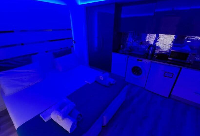 استودیو استاندارد با تراس, Mariandry Apartments