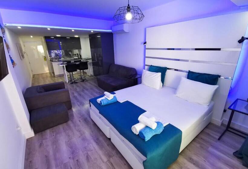 استودیوی استاندارد, Mariandry Apartments