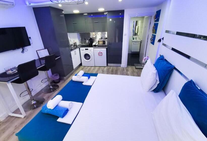 استودیو استاندارد با چشم‌انداز باغ, Mariandry Apartments