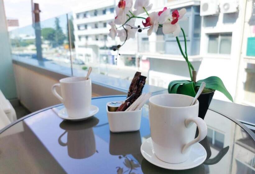 استودیوی لوکس, Mariandry Apartments