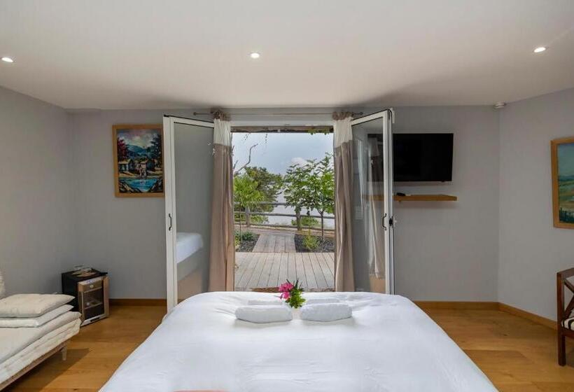 Номер Deluxe Вид на Море, Villa Kirssis