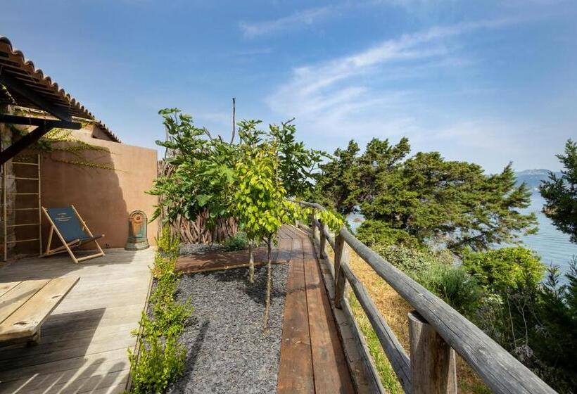 Номер Deluxe Вид на Море, Villa Kirssis