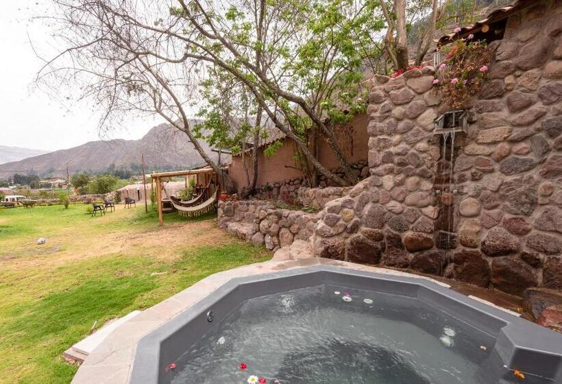 ویلای لوکس 1 خوابه, Unuwasi Hotel & Villa