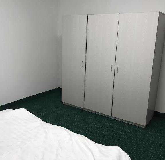 اتاق استاندارد با تخت بزرگ, Apartament In Regim Hotelier