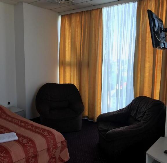 اتاق استاندارد با تخت بزرگ, Apartament In Regim Hotelier