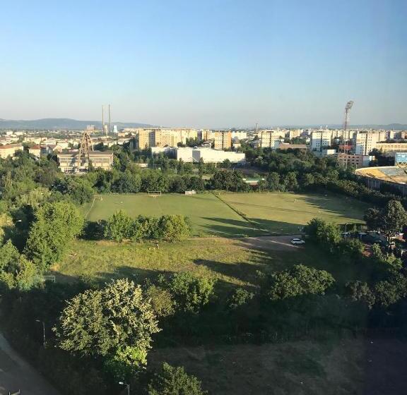 اتاق استاندارد, Apartament In Regim Hotelier