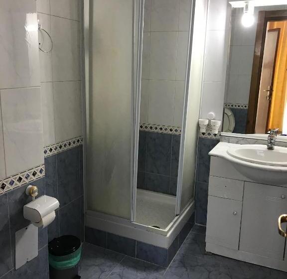 اتاق استاندارد, Apartament In Regim Hotelier