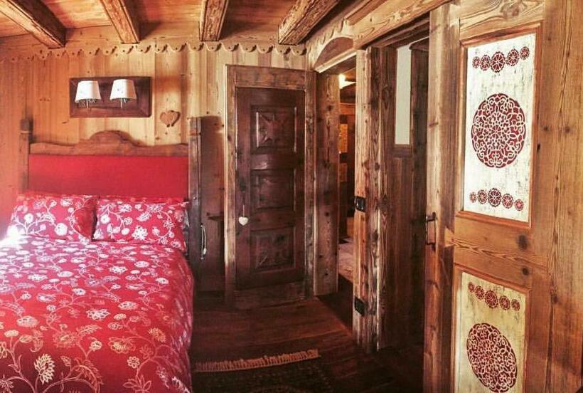 اتاق استاندارد, B&b Lo Djoua De Toueno