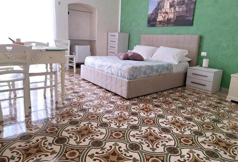 اتاق استاندارد, Donatella Bed And Breakfast