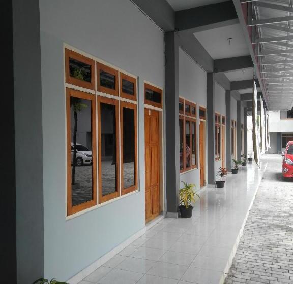 اتاق لوکس, Pondok Wisata Dan Restoran Elim