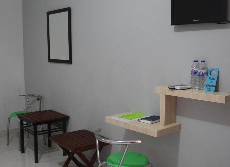 اتاق لوکس, Pondok Wisata Dan Restoran Elim