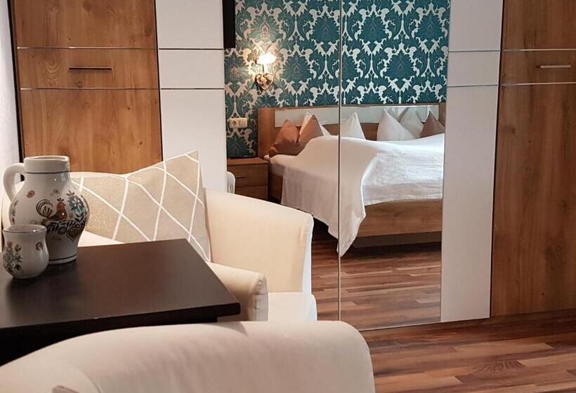 اتاق استاندارد با بالکن, Haus Guentli