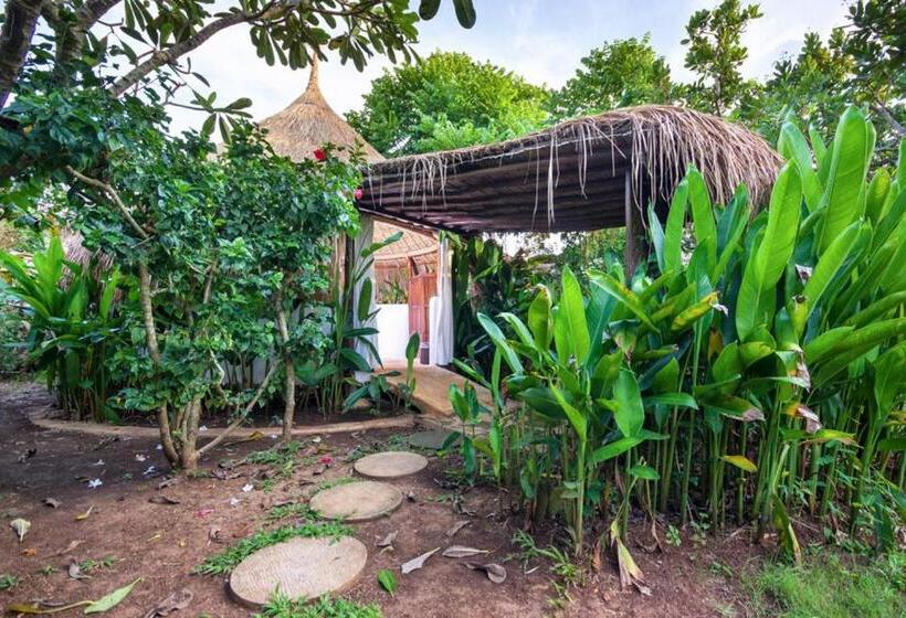 ویلای استاندارد با چشم‌انداز باغ, Mu Bungalows