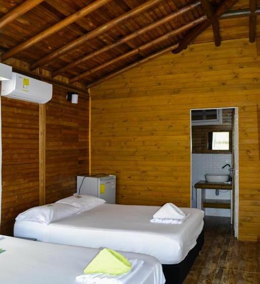 اتاق استاندارد چهار تخته, Camino Verde