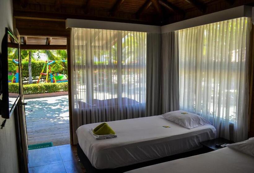 اتاق استاندارد چهار تخته, Camino Verde