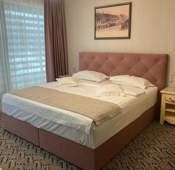 اتاق استاندارد با چشم‌انداز دریاچه, Roser House Boutique   Pe Malul Lacului Colibita