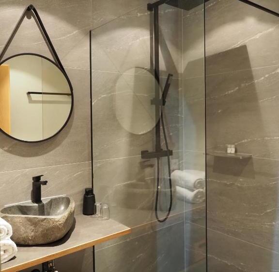 آپارتمان 1 خوابه با تراس, Chesa Montana