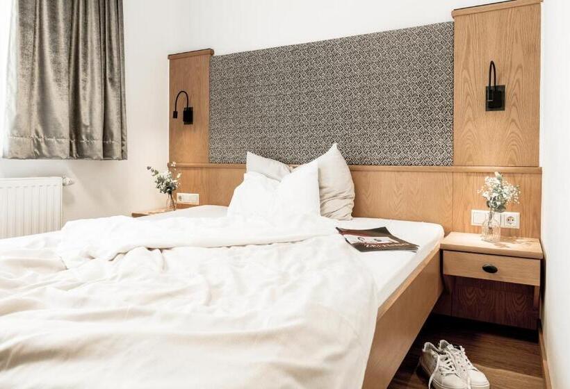 اتاق استاندارد یک نفره, B&b Hotel Die Barbara