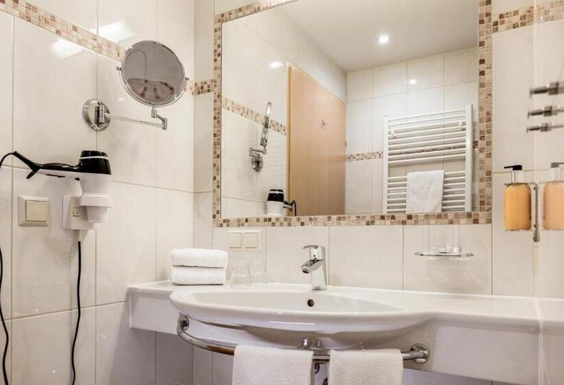 اتاق استاندارد, B&b Hotel Die Barbara