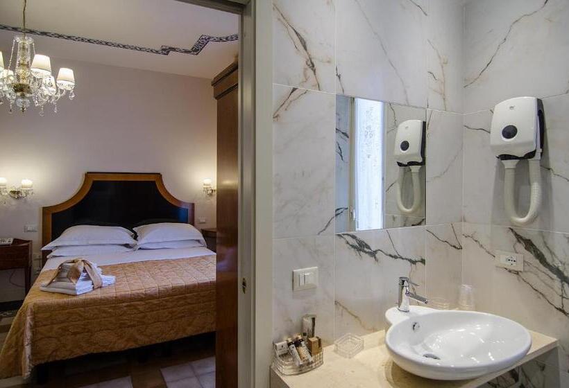 اتاق سوپریور, Lucca In Azzurro Maison De Charme