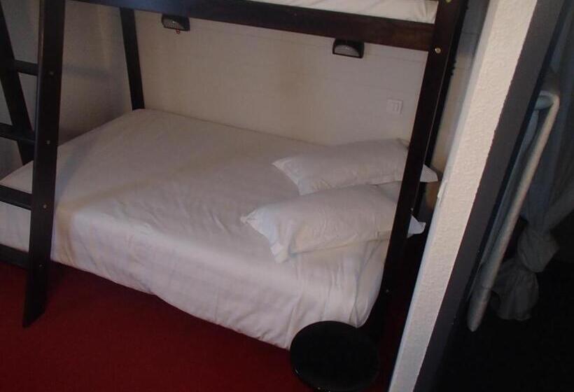 اتاق خانوادگی, Brit Hotel Essentiel Albi Parc Des Expos