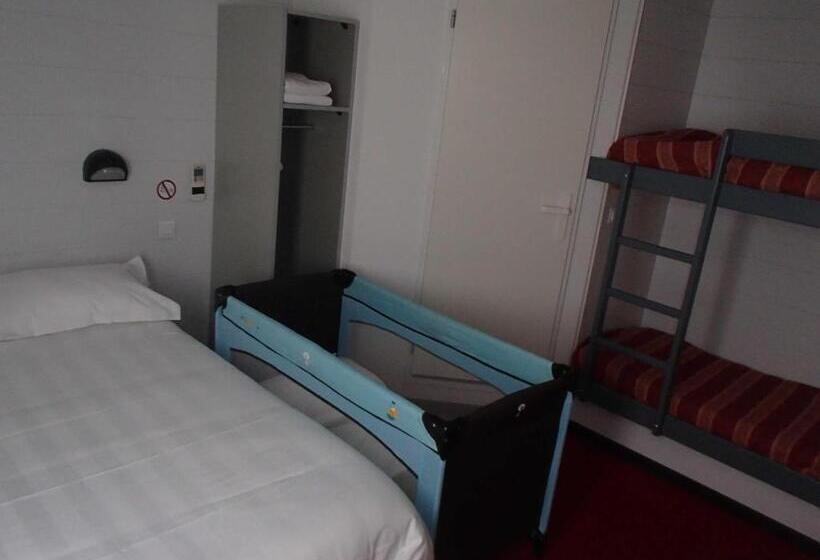 اتاق خانوادگی, Brit Hotel Essentiel Albi Parc Des Expos