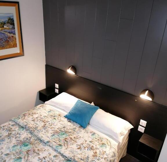 Quarto Comfort, Brit Hotel Essentiel Albi Parc Des Expos