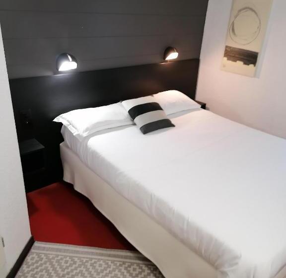 Comfort Room, Brit Hotel Essentiel Albi Parc Des Expos