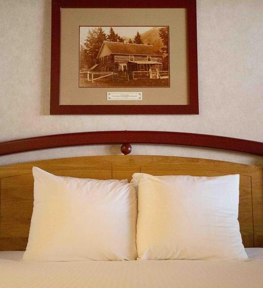 اتاق اکونومی, Fairmont Hot Springs Resort