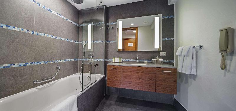 اتاق استاندارد با چشم‌انداز, Doubletree By Hilton  Kusadasi