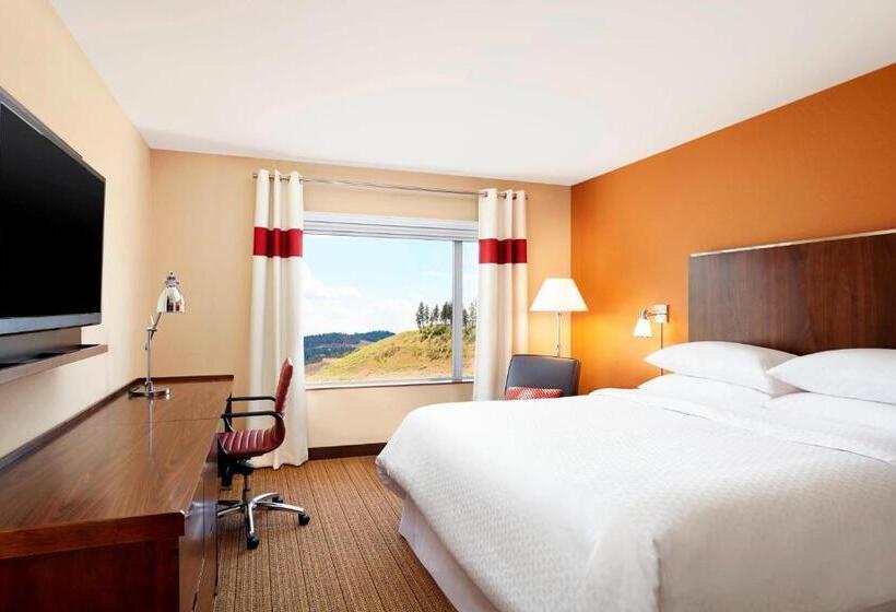 غرفة قياسية سرير كينج, Four Points By Sheraton Kelowna Airport