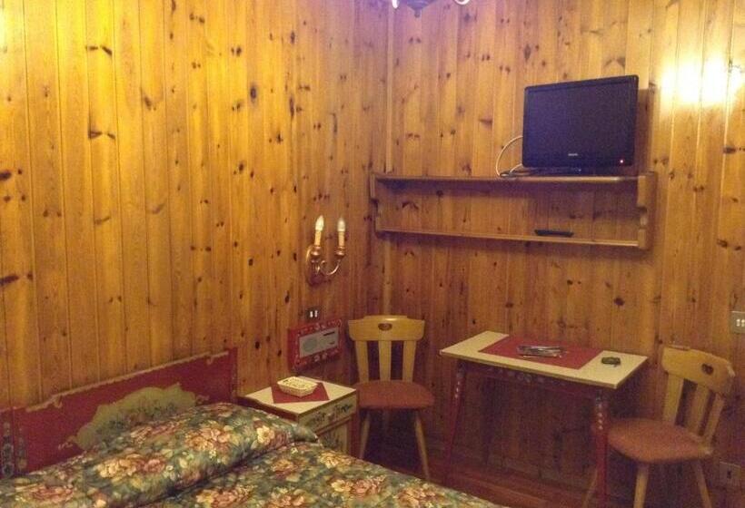 اتاق استاندارد یک نفره, Garni St. Hubertus