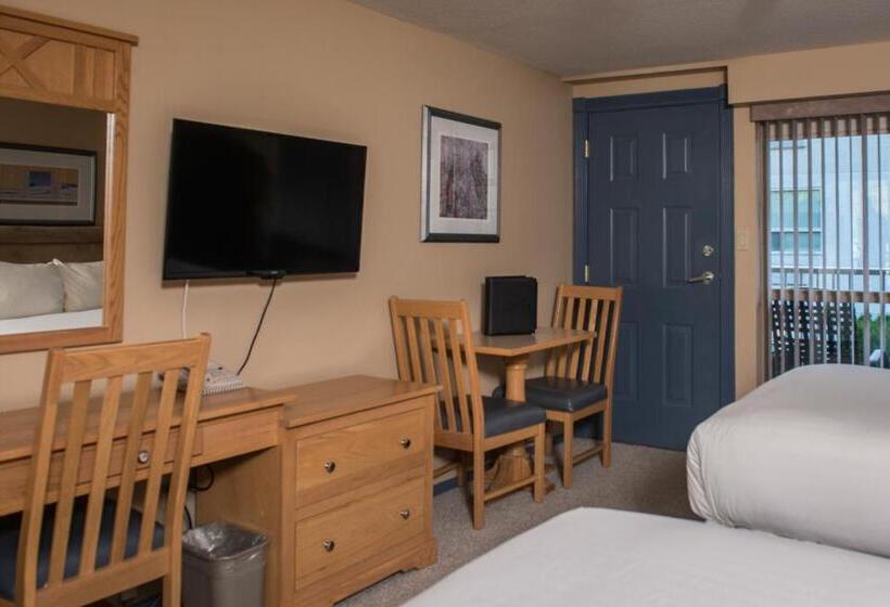 اتاق استاندارد با 2 تخت دوبل, Hilltop Inn  Salmon Arm