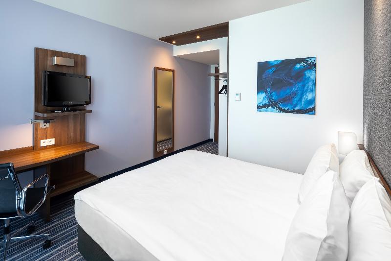 اتاق استاندارد برای معلولان, Holiday Inn Express Rotterdam   Central Station, An Ihg