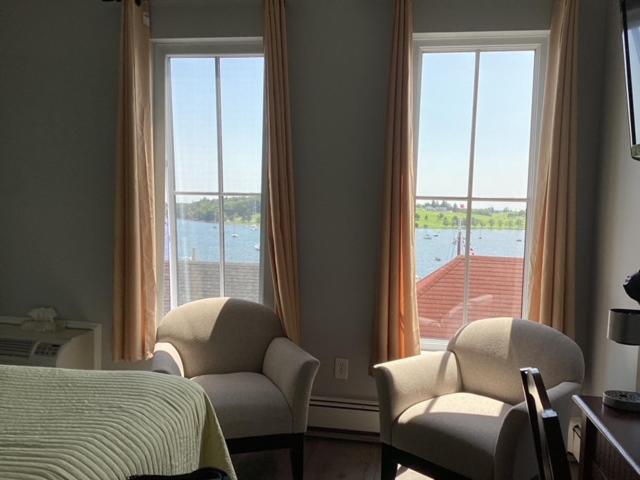 Standard Room Sea View, Lunenburg Arms