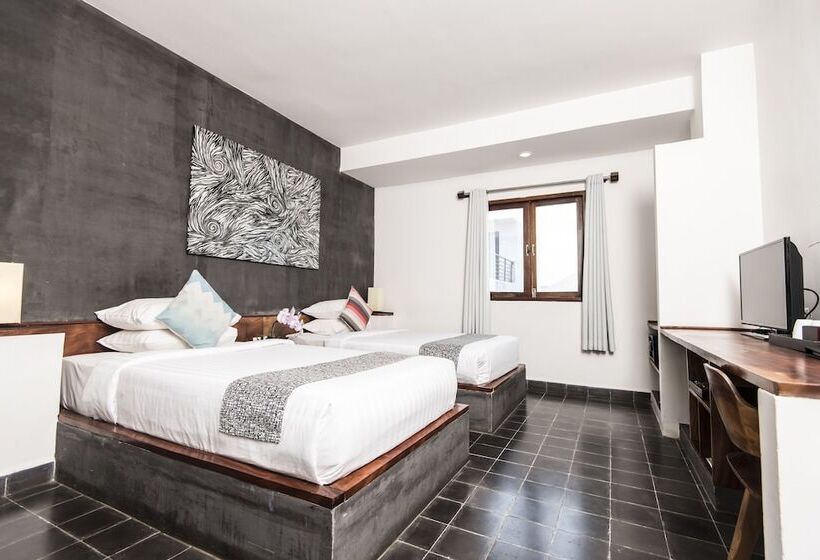 اتاق لوکس, Patio Hotel & Urban Resort