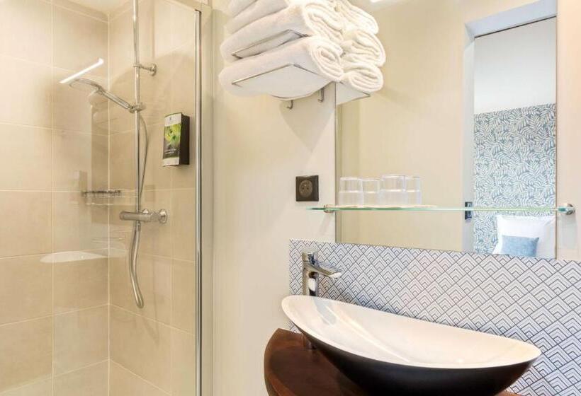 اتاق کلاسیک سه تخته, Sure Hotel By Best Western Reims Nord
