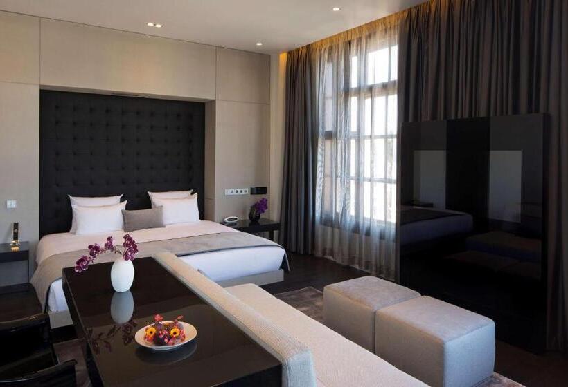 Junior Suite met Kingsize Bed, Art Otel Amsterdam, Powered By Radisson Hotels