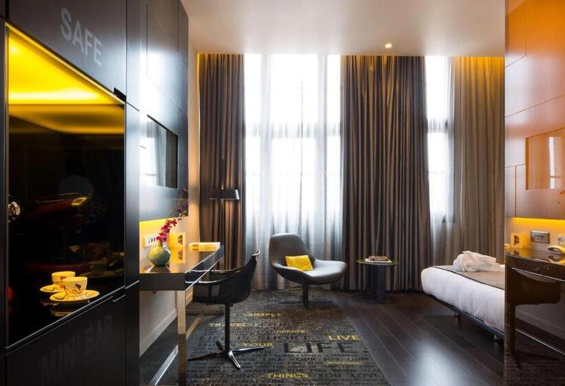 Junior Suite met Uitzicht, Art Otel Amsterdam, Powered By Radisson Hotels